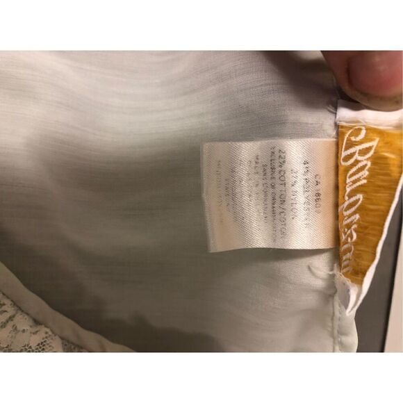 Barbizon Women’s Lightweight Off White Lace Trim Floral Embroidered Two Piece Ni - Picture 14 of 14